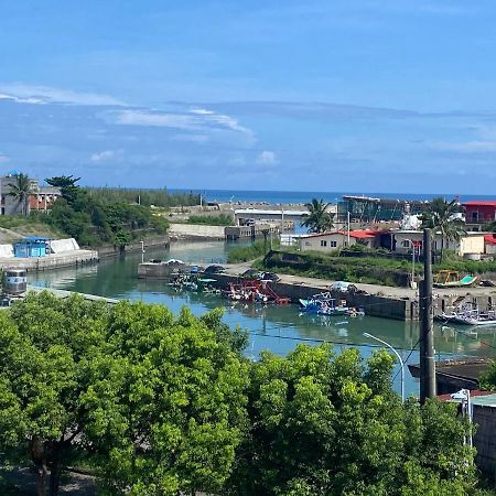 Wayu House Hotel Dawu Bagian luar foto